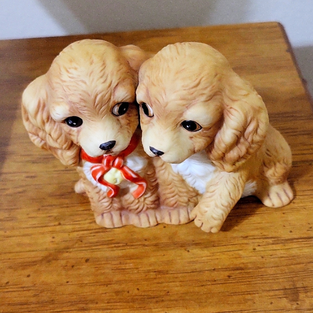 Homco Masterpiece locker spaniels